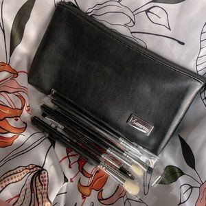 Eye Obsessed Brush Collection + Bag